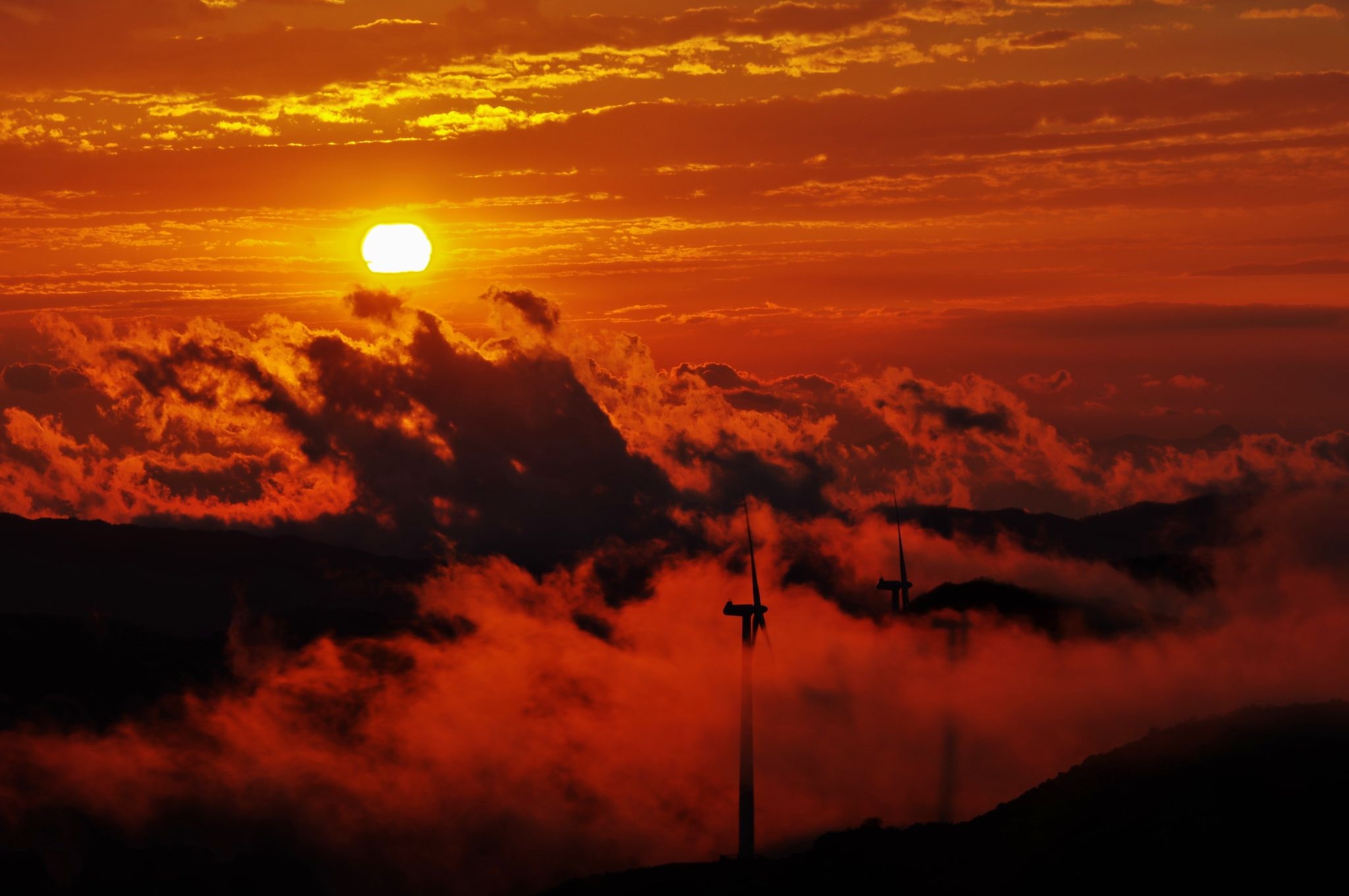 四国カルストの夕景 - 日の出日の入時刻・方角マップ 四国カルストの夕景 - 日の出日の入時刻・方角マップ