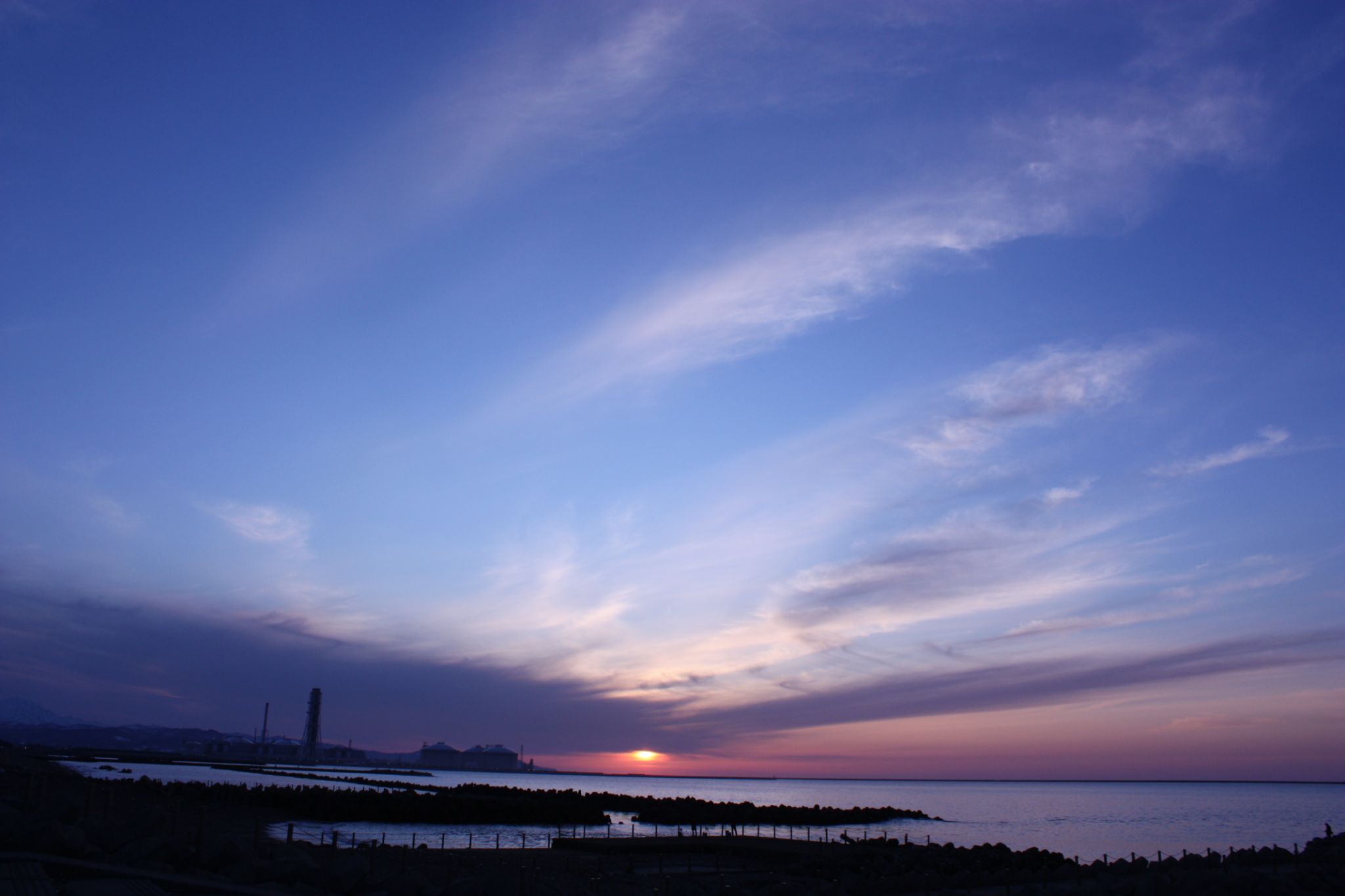 新潟県上越市 - 日の出日の入時刻・方角マップ
